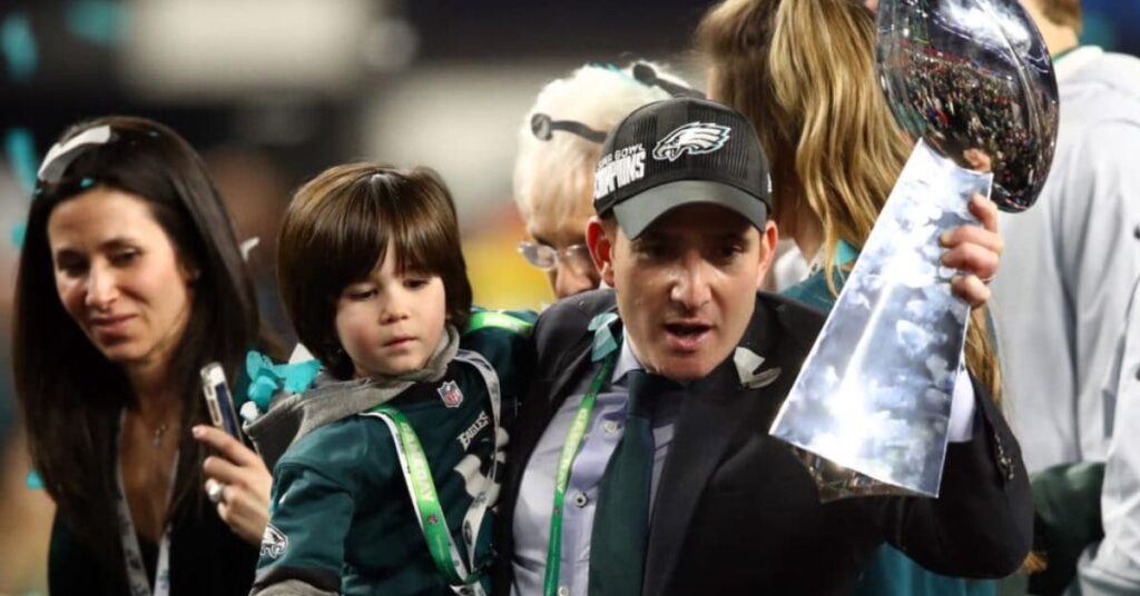 philadelphia eagles owner wife