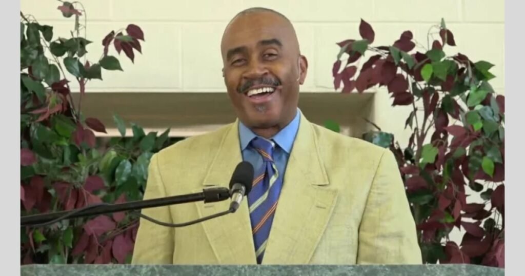 Gino Jennings